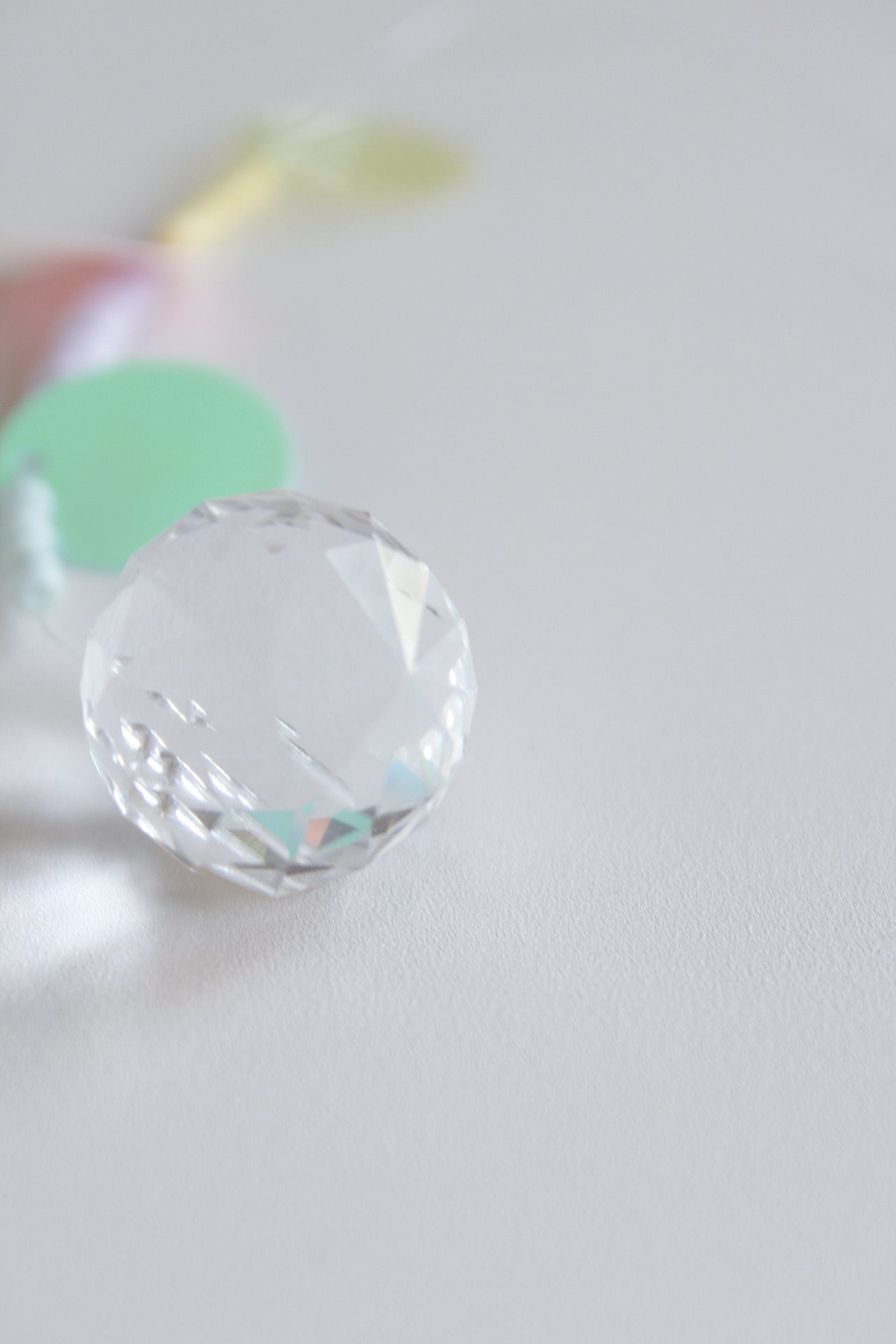 kleiner Suncatcher mit Pastell-Pereln, Suncatcher im Detail