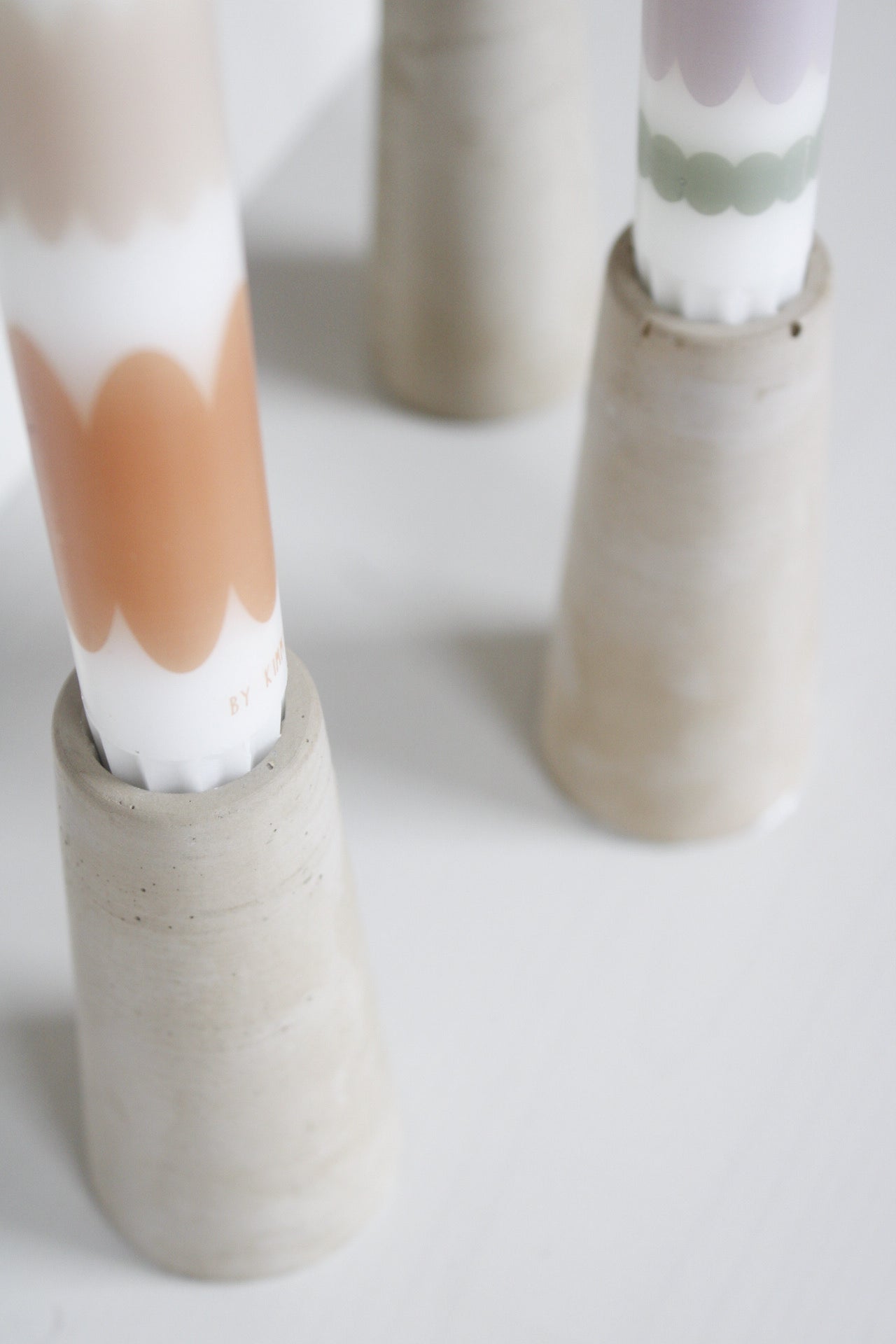 4er-Set Stearinkerzen „Festival“ von Rustik Lys by Kimmi